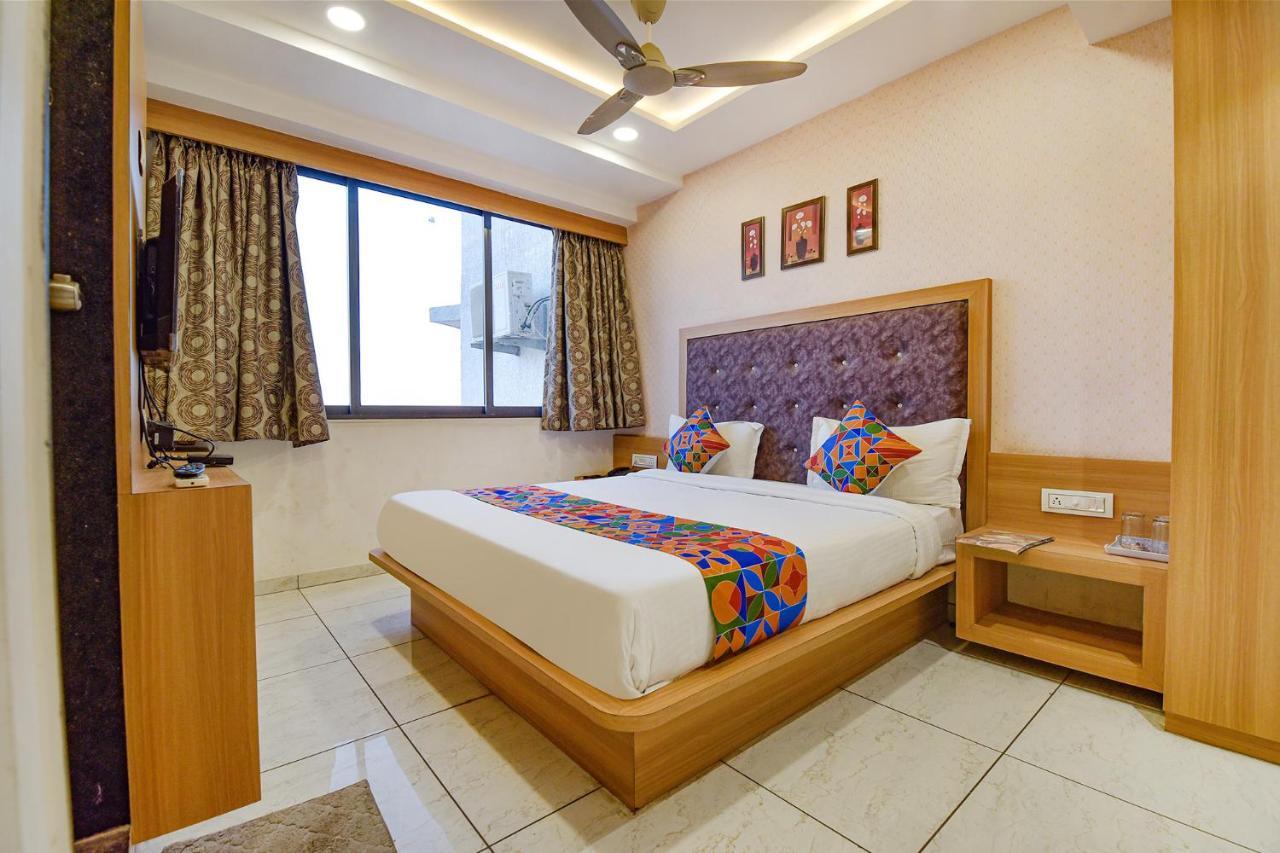 Hotel Legrand.Inn Ahmedabad Exterior foto