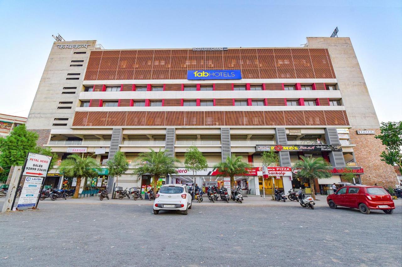 Hotel Legrand.Inn Ahmedabad Exterior foto